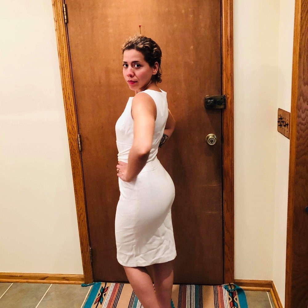 White bodycon dress